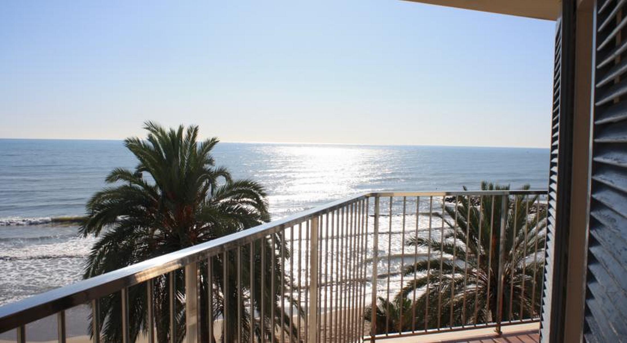 Hotel Subur Sitges Ngoại thất bức ảnh